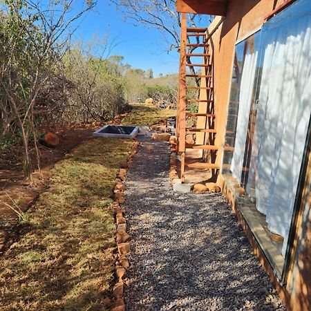 Hartbeest Bush Lodge 4 Hartbeespoort Exteriér fotografie