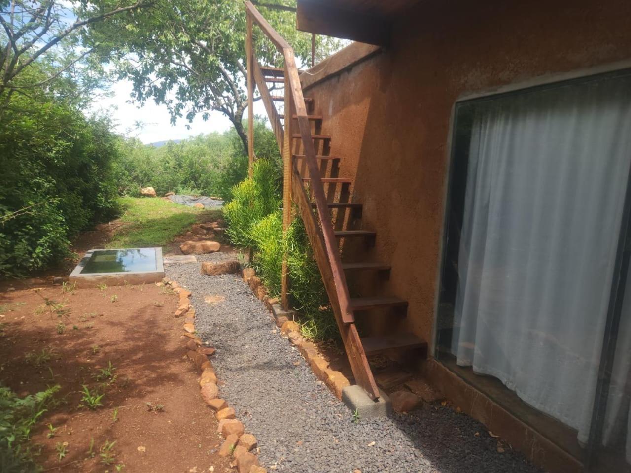 Hartbeest Bush Lodge 4 Hartbeespoort Exteriér fotografie